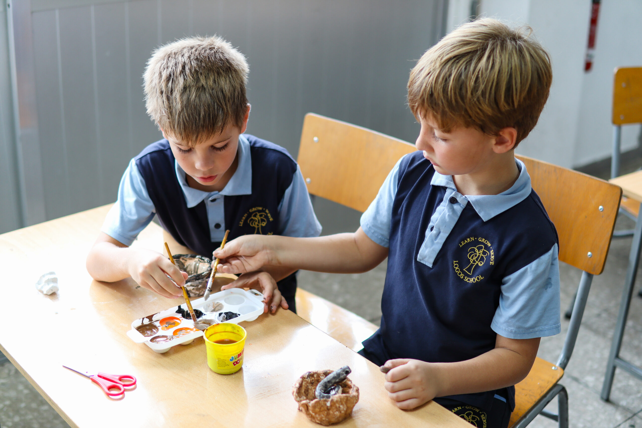 Grade 3 History pot making